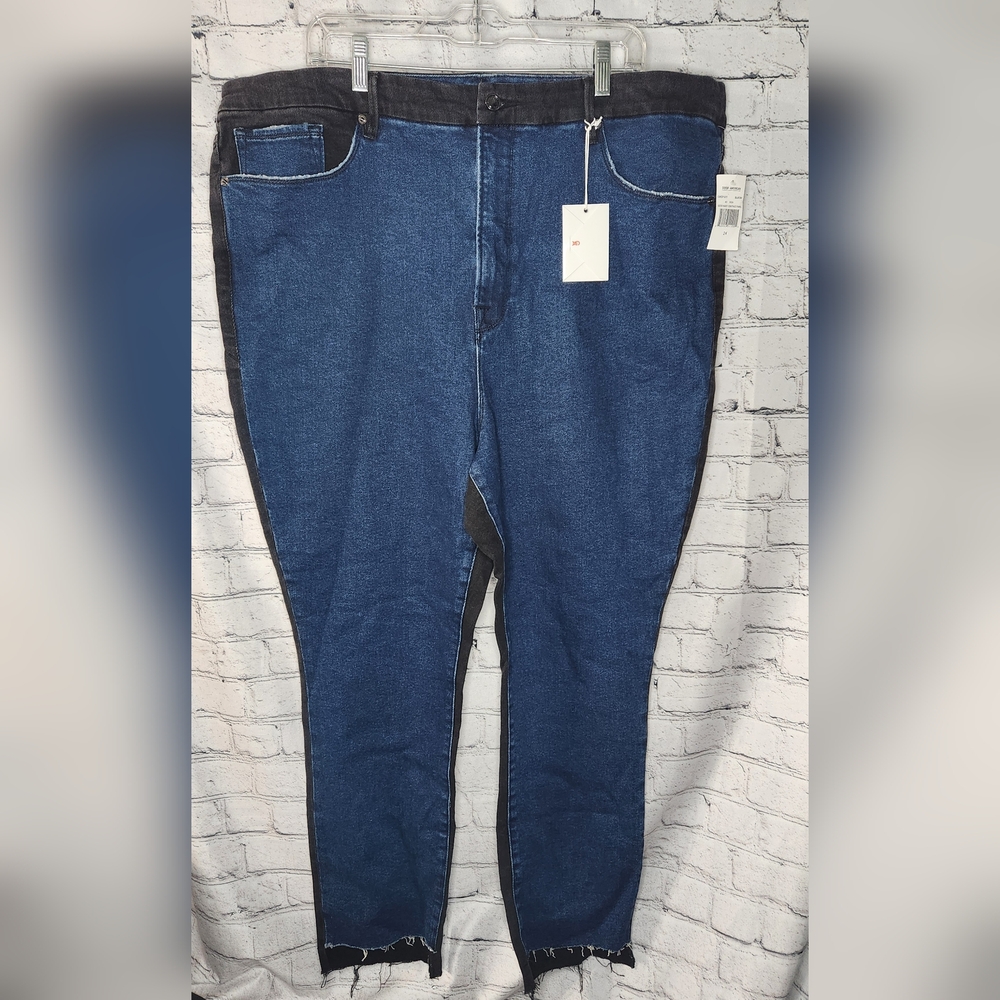 Good American Good Waist Contrast Panel Two Tone‎ Raw Hem Plus Size Jean Size 24